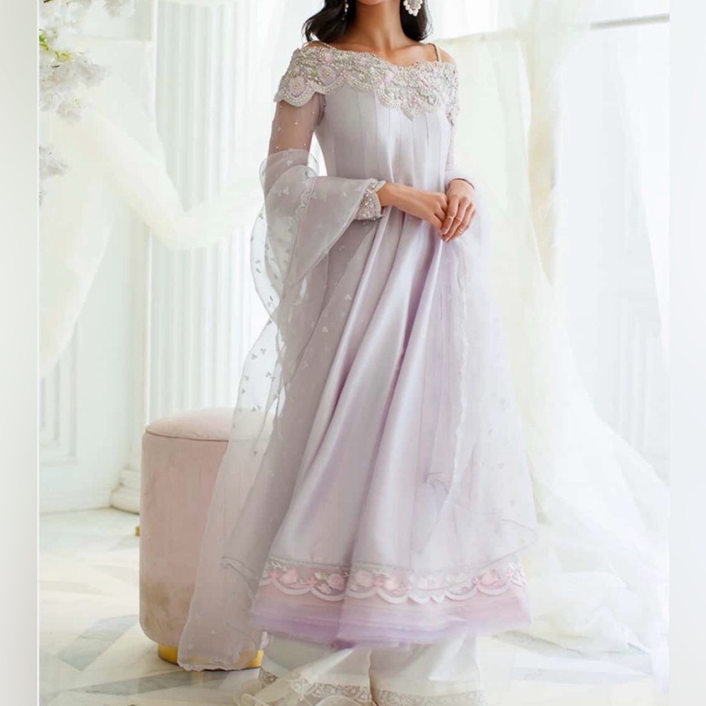 Farah talib aziz delvey kalidaar lavender retail $450